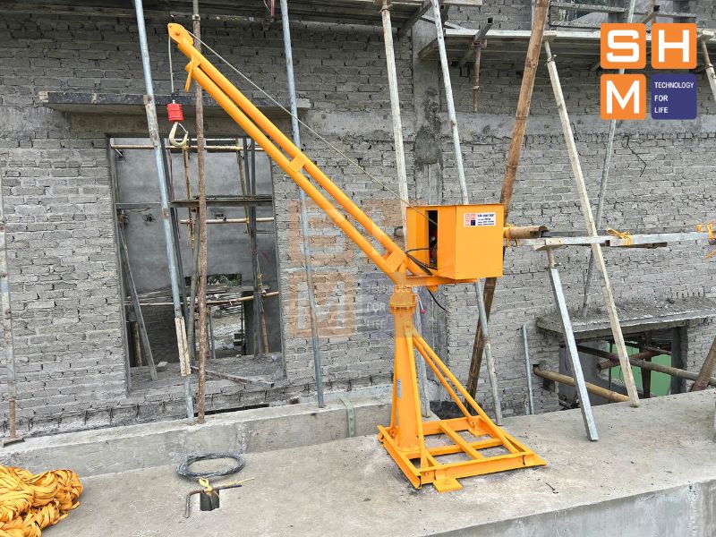 Cẩu xoay 360 độ sử dụng tời điện GG-300L Kio Winch