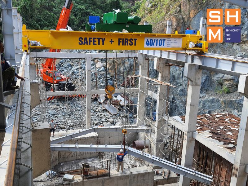 Cầu trục dầm đôi 40 tấn được ứng dụng trong xây dựng, thủy điện,...