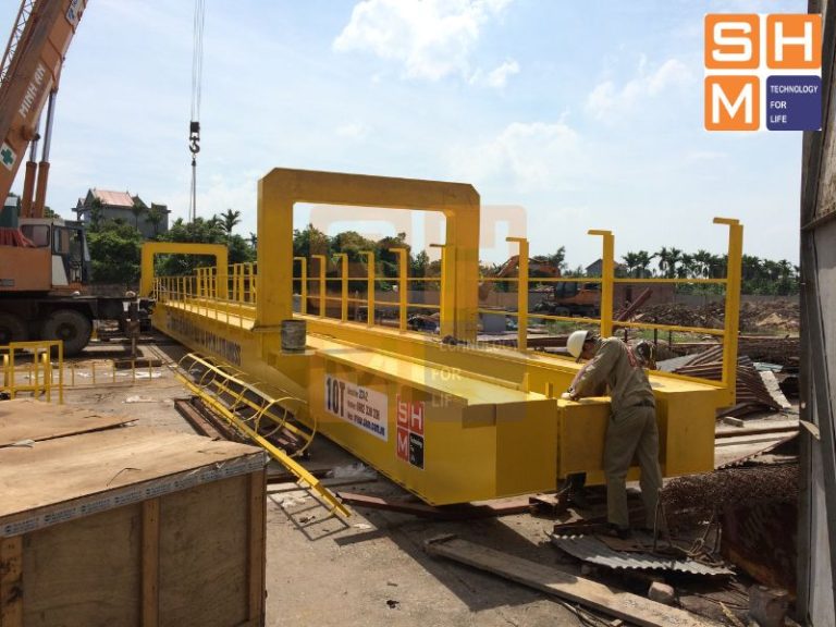 Monorail tải trọng 5 tấn và cẩu xoay 360 độ - Cấp nước Thanh Hóa